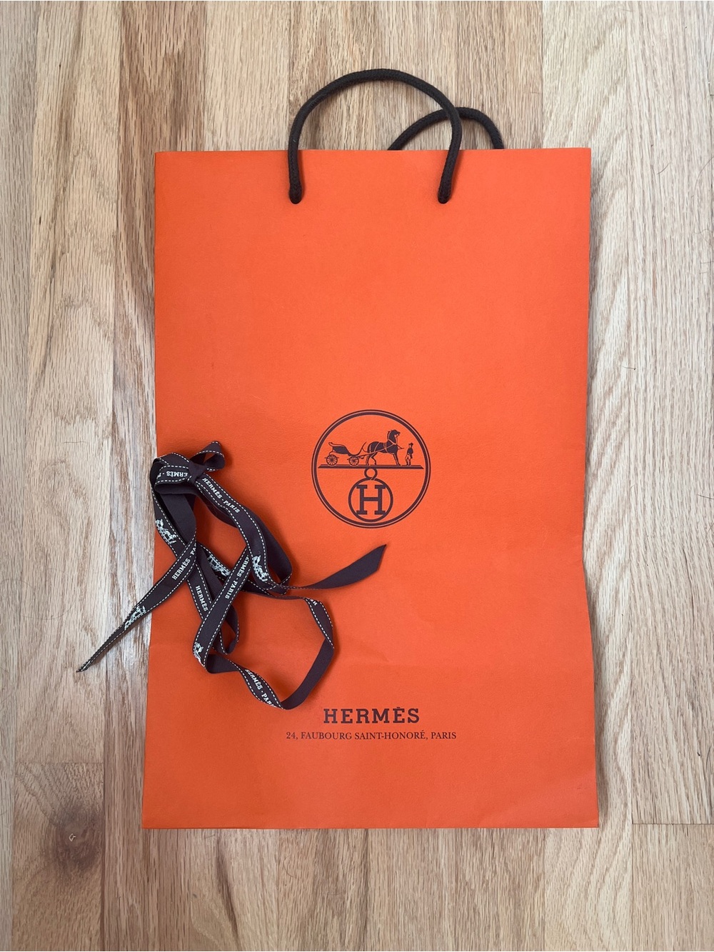Hermes Shopping Bag from Paris plus ribbon - Picture 2 of 7